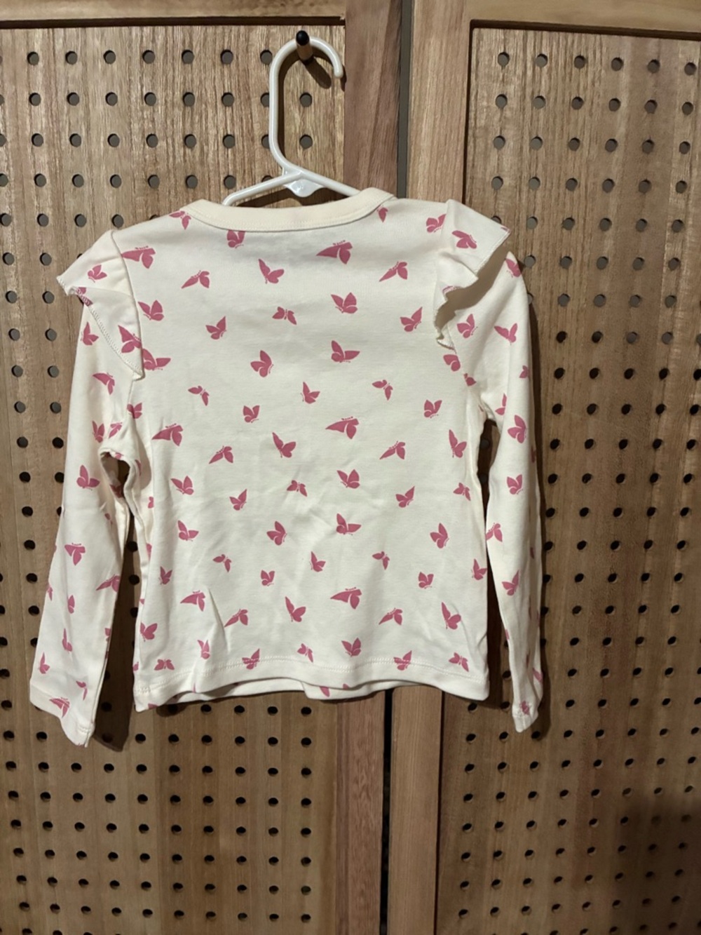 2 Amazon Essentials Long-Sleeve Tees - Picture 2 of 5